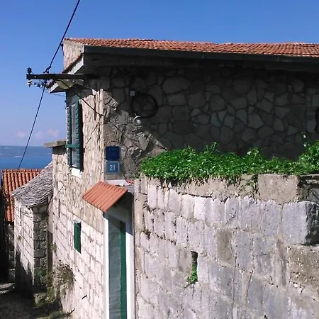 Apartman Art House Old Village Jesenice (Split-Dalmatia)
