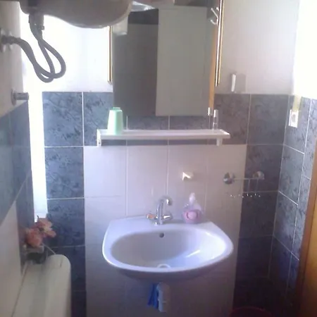 Art House Old Village Apartman