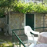 Art House Old Village Jesenice (Split-Dalmatia)